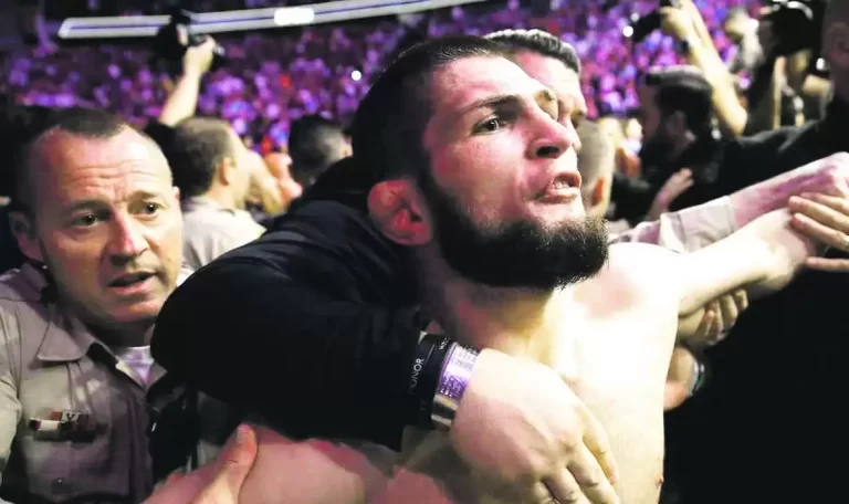 KONAČNO STIGLA PRESUDA ZA NEZAPAMĆENI UFC-OV SKANDAL Komisija žestoko kaznila Khabiba i McGregora za kaotične scene nakon velikog dvoboja u Las Vegasu