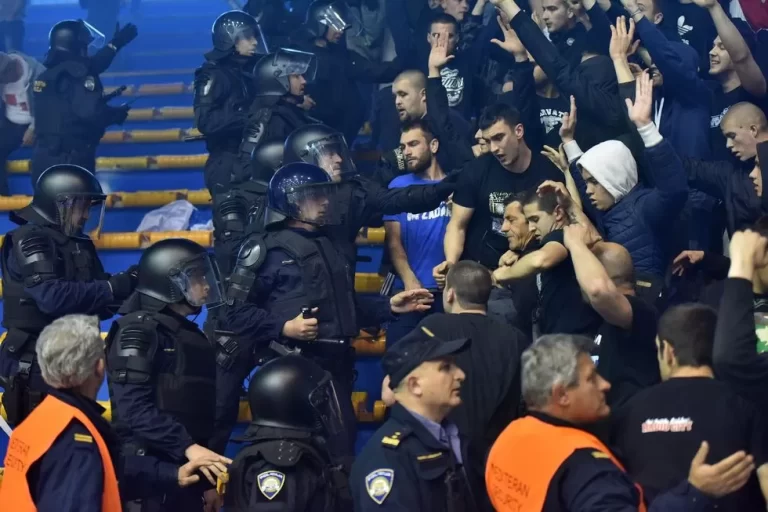 FOTO-VIDEO U Jazinama prekid košarkaške utakmice trajao pola sata: Zadar slavio 86:75