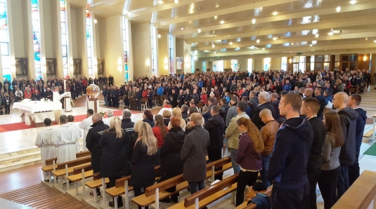 FOTO Započelo 27. hodočašće Hrvatske vojske, policije i branitelja u Lourdes…