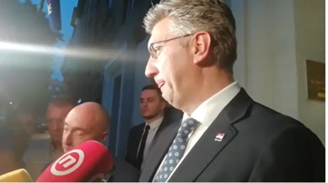 VIDEO Andrej Plenković: Napadi na Kuščevića odnose se na vrijeme prije ministarske funkcije.Poslušajte što su gosti rekli u Tv emisiji Otvoreno…