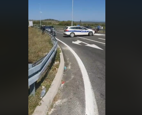 VIDEO STRAVIČAN LANČANI SUDAR U STANKOVCIMA Muškarac na mjestu poginuo, najmanje tri osobe ozlijeđene