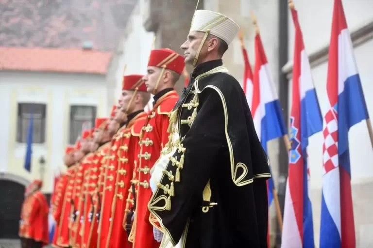 (VIDEO) ZNAJU LI HRVATI SLAVITI SVOJE BLAGDANE? Hrvatska slavi Dan nezavisnosti, Dan koji je još uvijek dvojben i samo djelomično prihvaćen od strane Hrvatskog naroda…