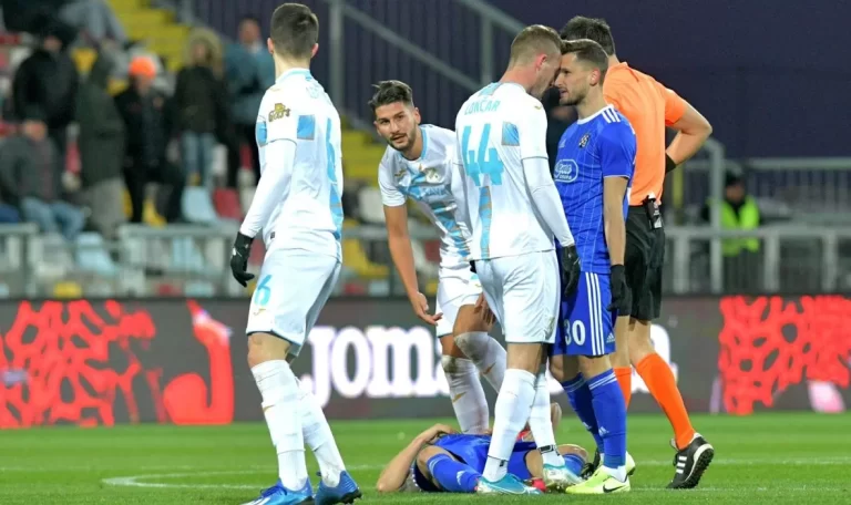 VIDEO: VELIKO SLAVLJE PO OLUJNOJ BURI NA RUJEVICI, RIJEKA OPET KOBNA ZA DINAMO U KUPU! Pogledajte gol koji je presudio utakmicu