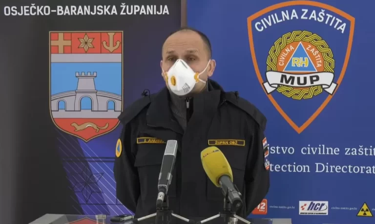 VIDEO U Osječko-baranjskoj županiji novi oboljeli, dvoje ih na respiratoru. Stožer prijeti neodgovornim ugostiteljima: “Znamo da primate goste na zadnja vrata”