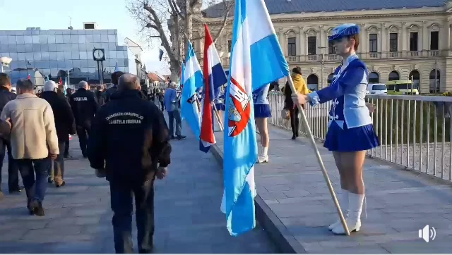 (FOTO-VIDEO) SVEČANI MIMOHOD VUKOVARSKIH BRANITELJA GRADSKIM ULICAMA…