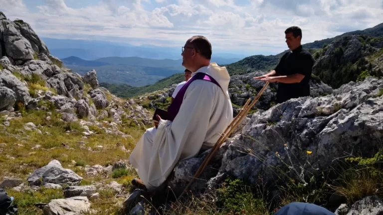 Komemoracija na Biokovu za mučki ubijene Hrvate 1948. godine