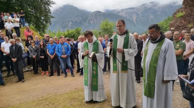 Na Pomenu slavljena misa za poginule hrvatske branitelje