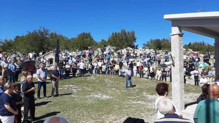 Kod Husine jame održana komemoracija za nevine žrtve komunističkog režima