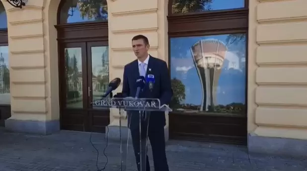 (VIDEO) Penava nakon pronalaska velike količine oružja kod pripadnika Delija u Borovu: “Gdje su Plenković i Pupovac koji zagovaraju ‘pomirbu’?”