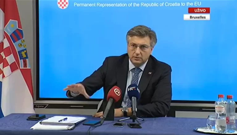 VIDEO Plenković vidno uzbuđen prozvao sve redom za huškanje i govor mržnje:Ivana Penavu, Hrvatski tjednik, Bujicu, Vidović Krišto, Škoru. “Oni šire mržnju”…