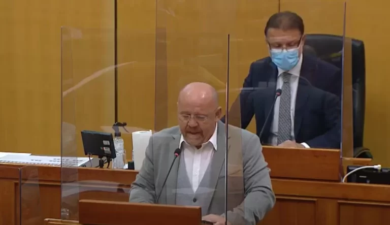 VIDEO Sukobili se Drele i Jandroković: ‘Imate danas više od 1100 zaraženih pa vi hodajte bez maske ‘