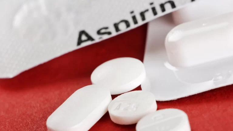 Aspirin će se testirati kao mogući lijek protiv covida-19