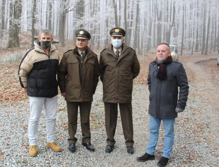 Svjedocima pogibelji naših branitelja na Bazi Papuk, sjećanja zapovjednika su još uvijek živa. Prosjek moje bojne bio je 25 godina, cvijet hrvatstva!