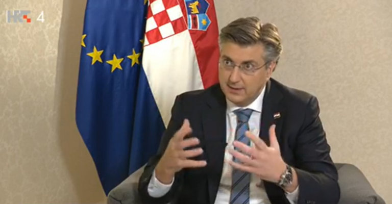 (VIDEO) Plenković o tragediji na Banovini: Ovakav izraz srca i solidarnosti nemoguće je zaustaviti niti ga treba zaustaviti!.Ja zaista nakon ovog iskustva imam toliko istančane radare i filtere da mi je u tri sekunde jasno tko ima kakvu agendu i tko mi spina…