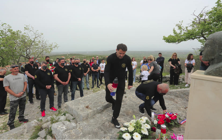 FOTO Prije točno 30 godina svoj život na oltar Domovine položio je Franko Lisica, mladić iz Bibinja star tek 23 godine…