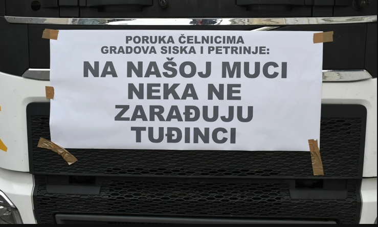 Prosvjed građevinara Siska i Banovine: “Ovdje se branila Hrvatska, ako bude trebalo branit će se ponovo”