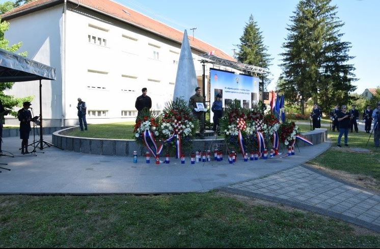 FOTO-VIDEO  Obilježena 30. obljetnica početka oružanog otpora srpskom agresoru na glinskom području