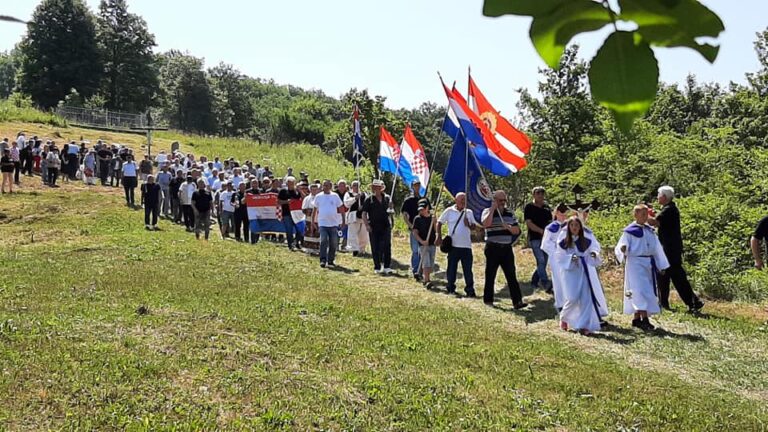 FOTO Danas je obilježena 80. godišnjica stradanja Boričevca i okolnih mjesta u pogromu kojeg su zajedno organizirale i izvršile komunističko-četničke postrojbe.