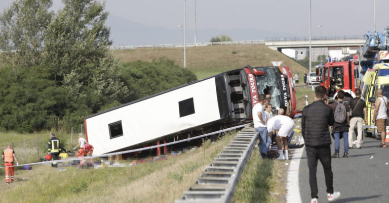 Strašna tragedija kod Sl. Broda s autoceste sletio autobus, 10 mrtvih, 45 ozlijeđenih: ‘Više je životno ugroženih‘