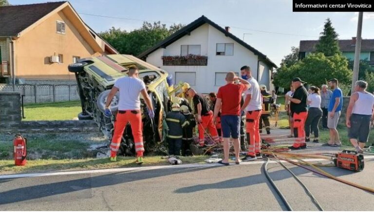 Teška prometna nesreća kod Virovitice: Sudarili se auto i kombi hitne, preminule medicinska sestra i pacijentica