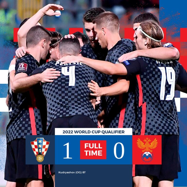 FOTO-BRAVO DEČKI! NEKA PATI KOGA SMETA!! HRVATSKA JE NA SVJETSKOM PRVENSTVU!! U ZAVRŠNICI, ZBOG STRAHOVITOG PRITISKA HRVATA, RUSI ZABILI SAMI SEBI!