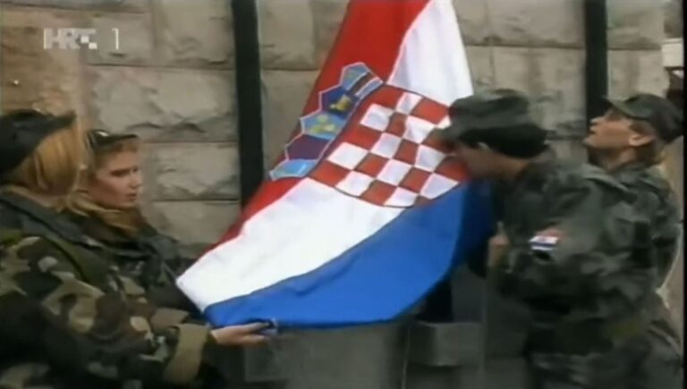 VIDEO – RASPALI!!  16. studenog 1991. Hrvatska ratna mornarica izborila je svoju najveću pobjedu u Domovinskom ratu.