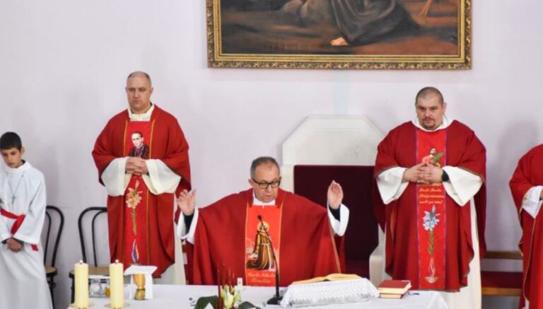 FOTO Lišane Ostrovičke: Proslava sv. Nikole Tavelića i blagoslov nove svečeve slike