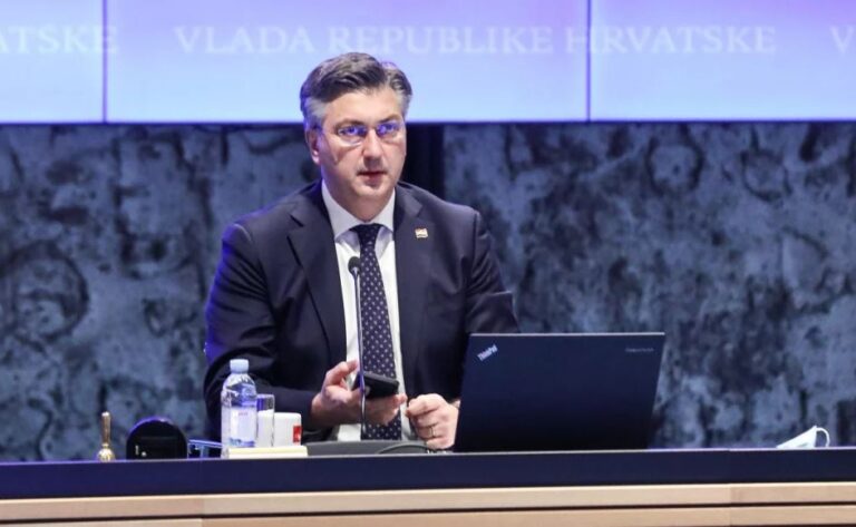 VIDEO Plenković: Zabranjujemo letove ruskim avionskim kompanijama…Svi skupa smo doživjeli brutalnu i hladnu invaziju i agresiju Rusije na Ukrajinu!