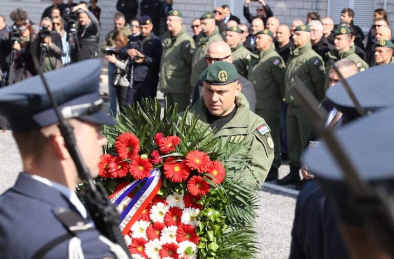 FOTO-VIDEO Obilježena 31 obljetnica osnutka Specijalne jedinice policije BATT: ‘Sve je krenulo od policije jer vojske nije bilo i iz te policije je nastala Hrvatska vojska’