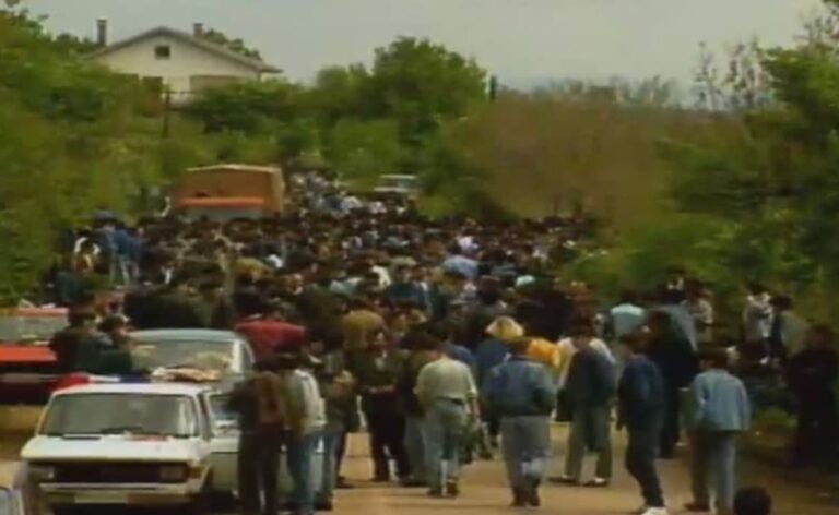 VIDEO Na današnji dan 1991. godine goloruk hrvatski narod zaustavio je tenkove JNA u Pologu između Mostara i Širokog Brijega!