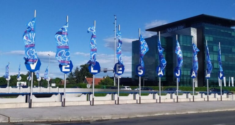 FOTO Gradonačelnik Zagreba Tomašević zabranio dizanje zastava Hoda za život iako je za to Grad Zagreb 14.4. izdao rješenje