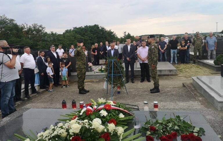 FOTO U povodu 30. memorijala; SJEĆANJE NA ANDRIJU ANDABAKA