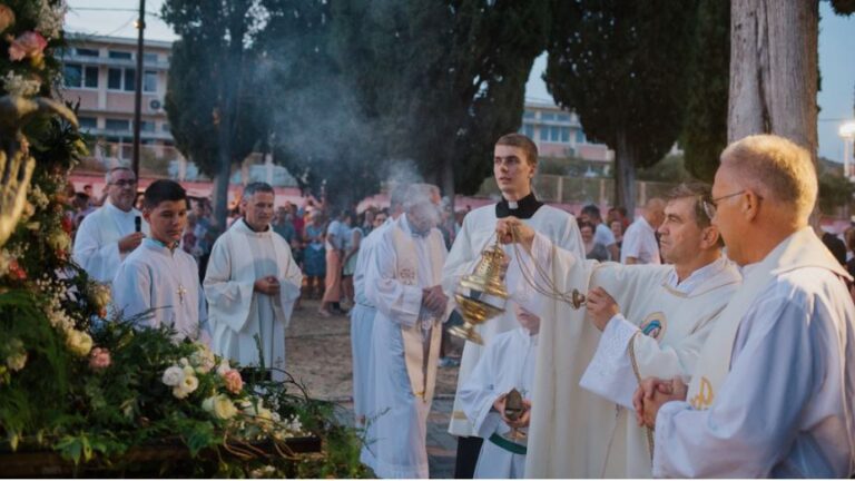 FOTO U Trogiru svečano proslavljena svetkovina Gospe od Anđela