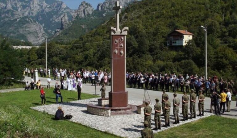 FOTO-Stravičan ratni zločin pripadnika Armije RBiH! Okrutno ubojstvo 33 hrvatska civila u mjestu Grabovica nadomak Mostara…Među žrtvama je bilo 17 žena i jedno dijete.