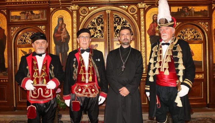 FOTO-VIDEO  Don Robert Tonsati (kancelar Kotorske biskupije): Zasluženo priznanje Hrvatima Bokeljima u Hrvatskoj od UNESCO – a